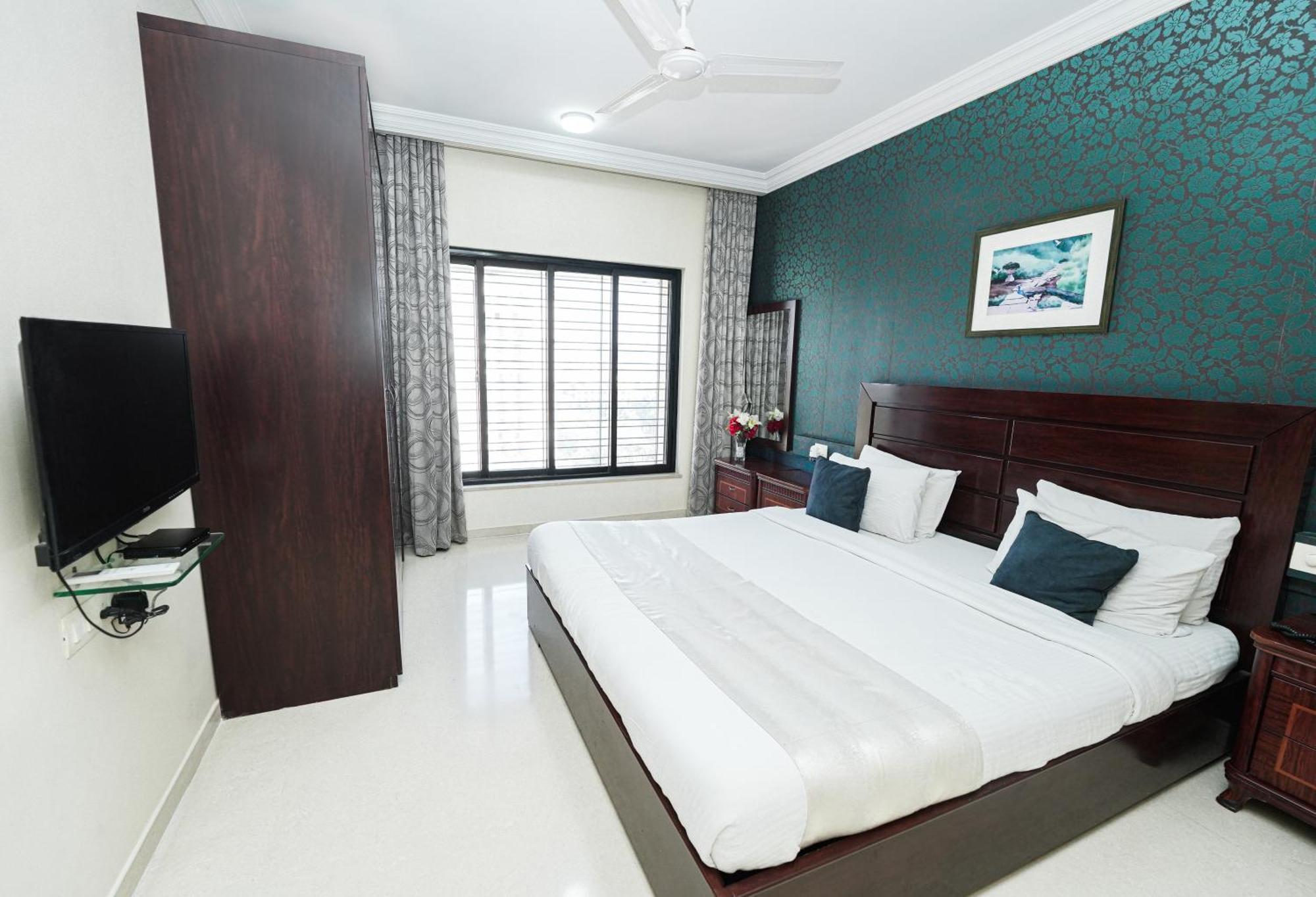 Hotel Lalco Residency Bombay Exterior foto